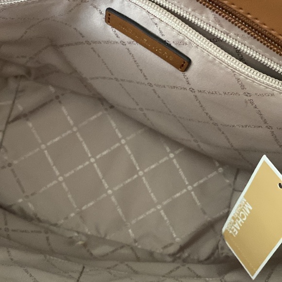 Michael Kors   “Kimber” Large Tote - Picture 6 of 11